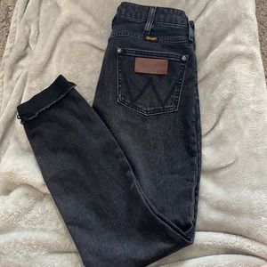 Women’s jeans